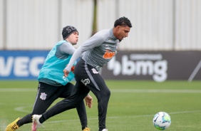 Piton e derson no treino deste domingo para enfrentar o Fortaleza, pelo Brasileiro