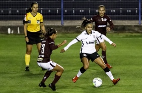 Diany no jogo contra a Ferroviria, na volta do futebol feminino