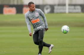 Otero segue treinando no CT Joaquim Grava