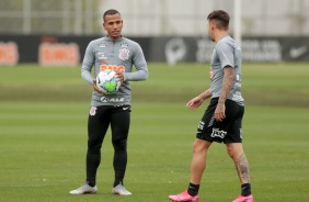 Otero segue treinando no CT Joaquim Grava