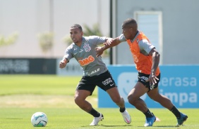 Jogador Otero no treino desta quinta-feira no CT Joaquim Grava