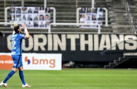 Cássio no jogo contra o Botafogo, na Neo Química Arena