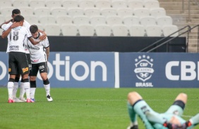 Fagner marcou de pênalti para o Corinthians