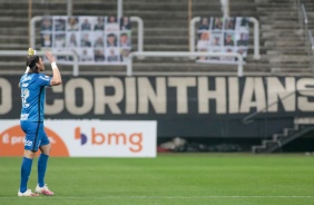 Goleiro Cssio durante jogo contra o Botafogo, pelo Brasileiro, na Neo Qumica Arena