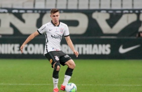 Piton durante jogo contra o Botafogo, pelo Brasileirão, na Neo Química Arena