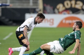 Gustavo Silva na derrota para o Palmeiras, pelo Brasileirão, na Neo Química Arena