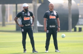 Coelho na atividade da manhã deste sábado no CT Dr. Joaquim Grava