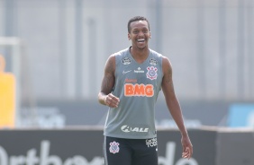 Jô na atividade da manhã deste sábado no CT Dr. Joaquim Grava