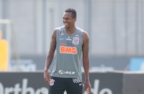 Jô na atividade da manhã deste sábado no CT Dr. Joaquim Grava