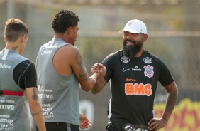 Coelho no treino da tarde desta segunda-feira no CT Joaquim Grava