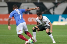 Garoto Roni no duelo contra o Bahia, pelo Brasileiro, na Neo Qumica Arena