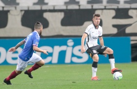 Lucas Piton no duelo contra o Bahia, pelo Brasileiro, na Neo Qumica Arena