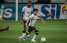 Xavier e Roni no jogo contra o Bahia, na Neo Qumica Arena, pelo Brasileiro