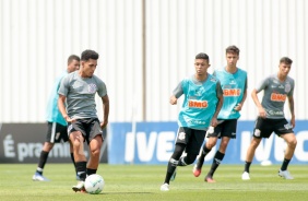 Corinthians volta aos treinos aps vitria sobre o Bahia
