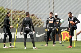 Goleiros do Corinthians  na atividade no CT Joaquim Gava nesta quinta-feira