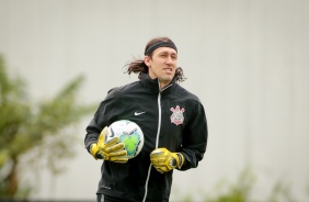 Arqueiro Cássio no treino do Corinthians desta segunda-feira, no CT Dr. Joaquim Grava