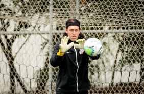 Cássio no treino do Corinthians desta segunda-feira, no CT Dr. Joaquim Grava