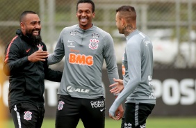 Dyego Coelho, J e Luan no treino do Corinthians desta segunda-feira, no CT Dr. Joaquim Grava