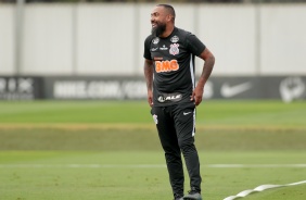 Dyego Coelho no treino da manhã deste domingo no CT Joaquim Grava