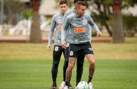 Luan e Vital no treino do Corinthians desta segunda-feira, no CT Dr. Joaquim Grava