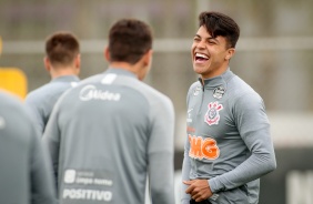 Roni no treino do Corinthians desta segunda-feira, no CT Dr. Joaquim Grava