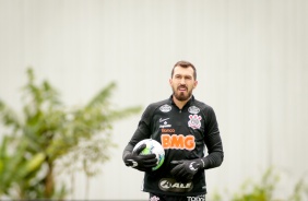 Walter no treino do Corinthians desta segunda-feira, no CT Dr. Joaquim Grava