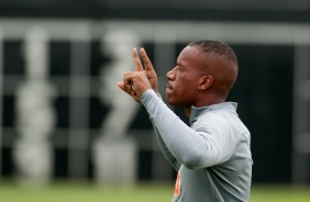 Xavier no treino da manhã deste domingo no CT Joaquim Grava