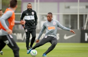 Xavier no treino do Corinthians desta segunda-feira, no CT Dr. Joaquim Grava