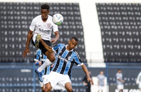 Cauê na estreia do Corinthians pelo Brasileiro Sub-20