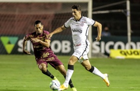 Danilo Avelar no jogo contra o Sport, pelo Campeonato Brasileiro