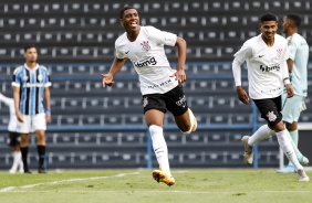 Felipe Augusto na estreia do Corinthians pelo Brasileiro Sub-20