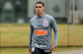 Gabriel no último treino do Corinthians antes do jogo contra o Sport