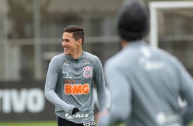Mateus Vital no último treino do Corinthians antes do jogo contra o Sport