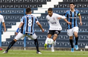 Vitinho na estreia do Corinthians pelo Brasileiro Sub-20