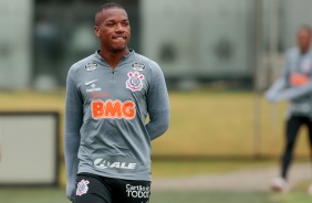 Xavier no último treino do Corinthians antes do jogo contra o Sport