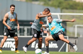 Avelar, Otero e Sidcley no treino desta sexta-feira no CT Joaquim Grava