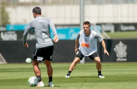 Camacho e Ramiro no treino desta sexta-feira no CT Joaquim Grava