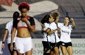 Ingryd na goleada sobre o Vitria pelo Campeonato Brasileiro Feminino