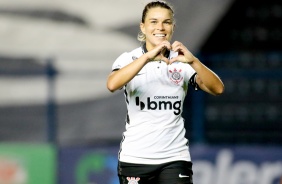 Tamires marcou gol contra o Vitria pelo Brasileiro Feminino