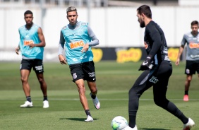 Cantillo no treino preparatrio para jogo contra o Atltico-GO