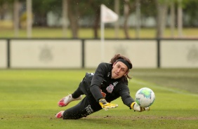 Cássio no treino desta segunda-feira no CT Joaquim Grava
