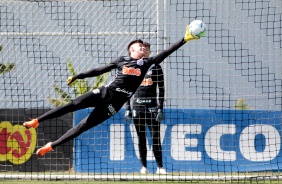 Donelli no treino preparatrio para jogo contra o Atltico-GO