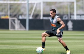 Gabriel no treino preparatório para jogo contra o Atlético-GO