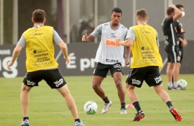 Léo Natel no treino desta segunda-feira no CT Joaquim Grava