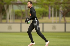 Walter no treino desta segunda-feira no CT Joaquim Grava