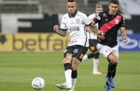 Luan em ao contra o Atltico-GO pelo Campeonato Brasileiro