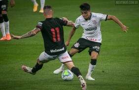 Roni na partida entre Corinthians e Atltico-GO, na Neo Qumica Arena