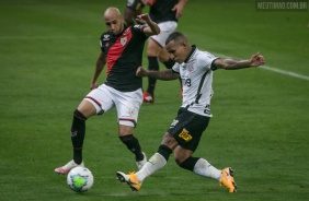 Otero na partida entre Corinthians e Atltico-GO, na Neo Qumica Arena