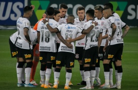 Elenco na partida entre Corinthians e Atlético-GO, na Neo Química Arena