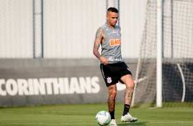 Meia Luan no ltimo treino antes do duelo contra RB Bragantino, pelo Campeonato Brasileiro